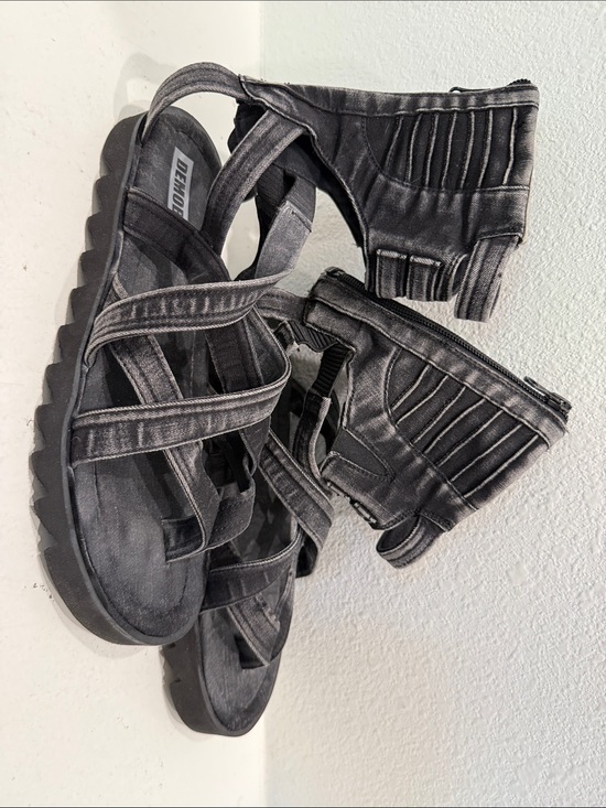 Demobaza Shoes - DEMOBAZA Sandals — Women's Black Strappy Gladiator Sandals